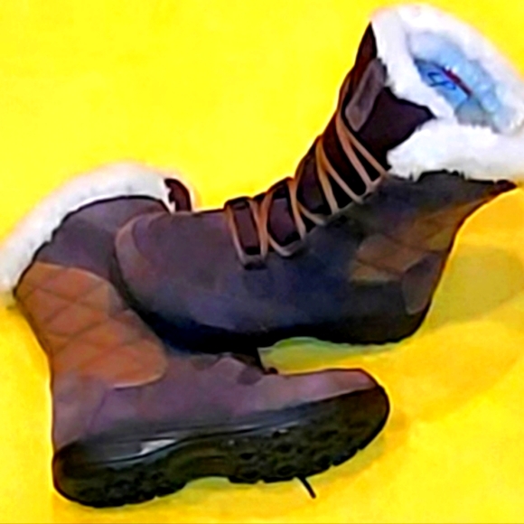 Columbia winter boot 👢 - Picture 9 of 10